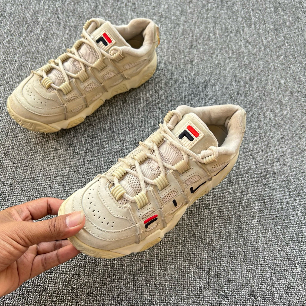 Sepatu Fila Barricade XT97 Preloved Size 38 Panjang Insole 23.5 cm