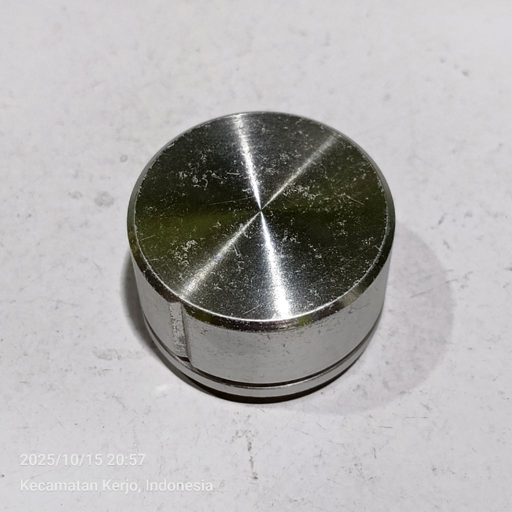knob volume diameter 3,8 cm original cabutan amplifier SANSUI AU-7900
