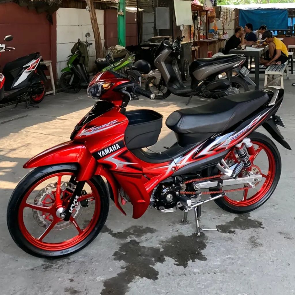 Striping Sticker Jupiter Z 2006 lis stiker standar ori jupiter Z 2006 merah hitam stiker ori Jupiter