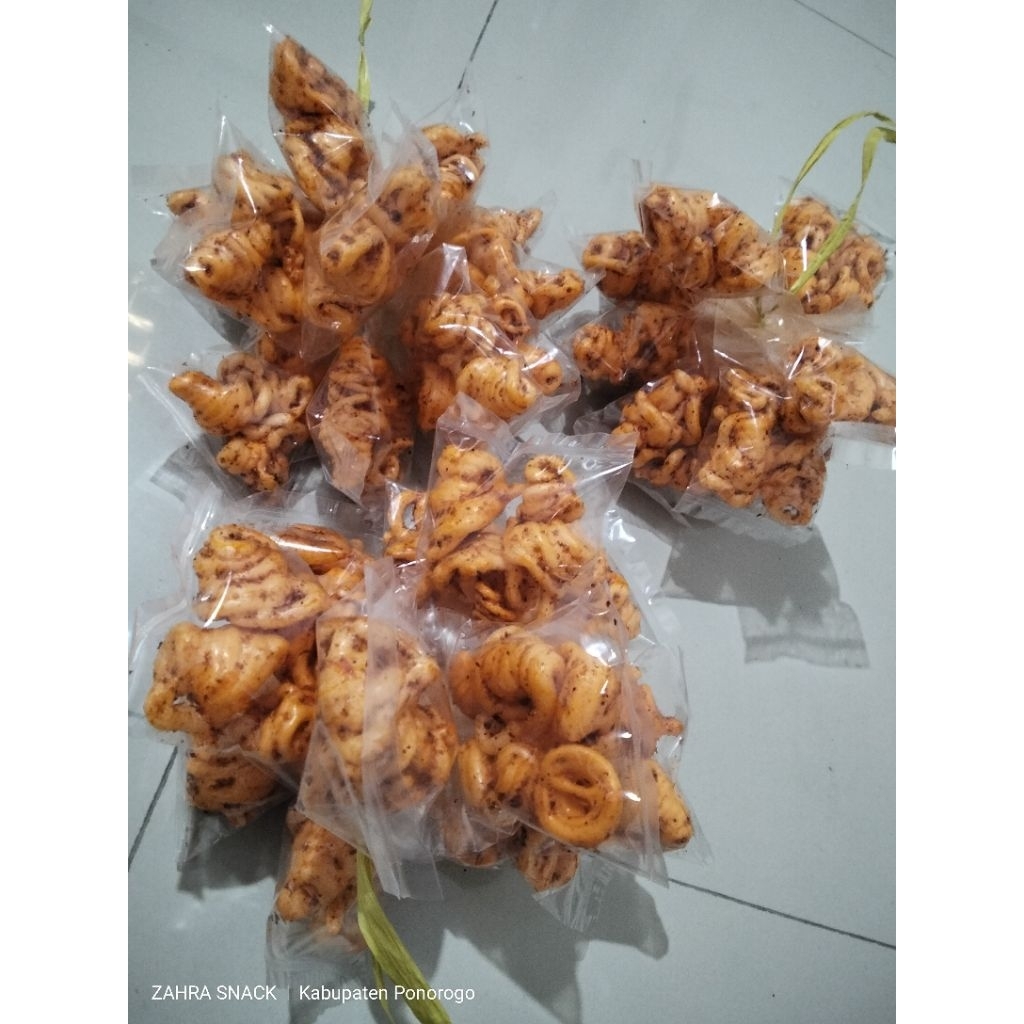 seblak udel pedas gurih kemasan 500 isi 12 pcs
