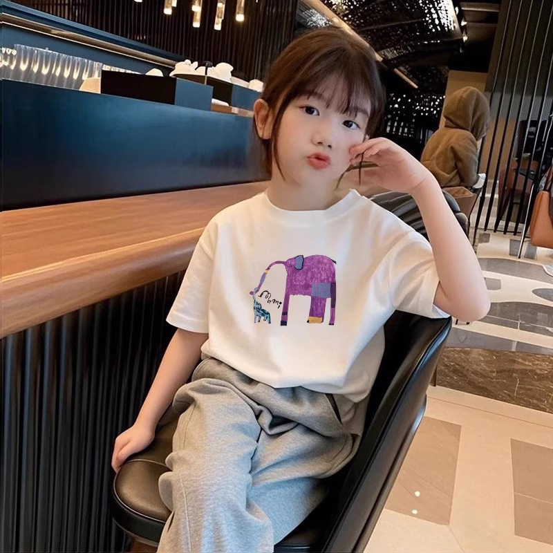 Kaos Anak Perempuan Putih dengan Motif Gajah Warna Ungu