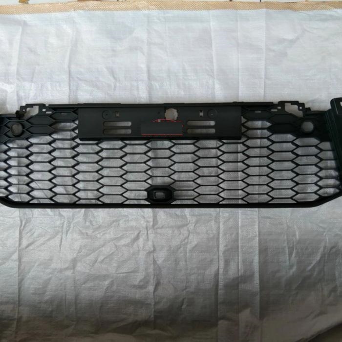 GRILL BUMPER DEPAN MITSUBISHI NEW PAJERO FACELIFT 2022 ADA DUDUKAN CAMERA 360 - 6402A578