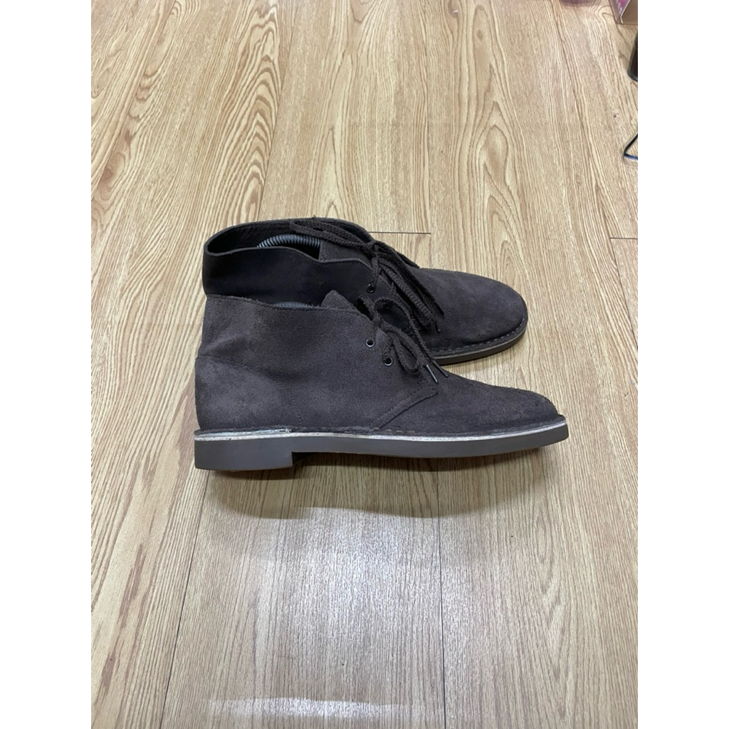 sepatu clarks second