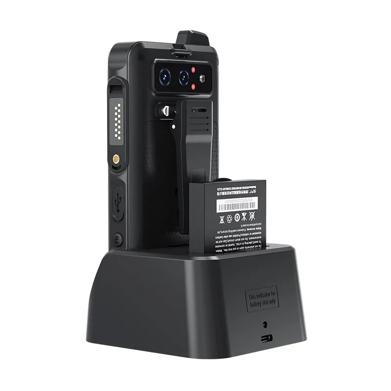 Uniwa F400 Docking dan Baterai