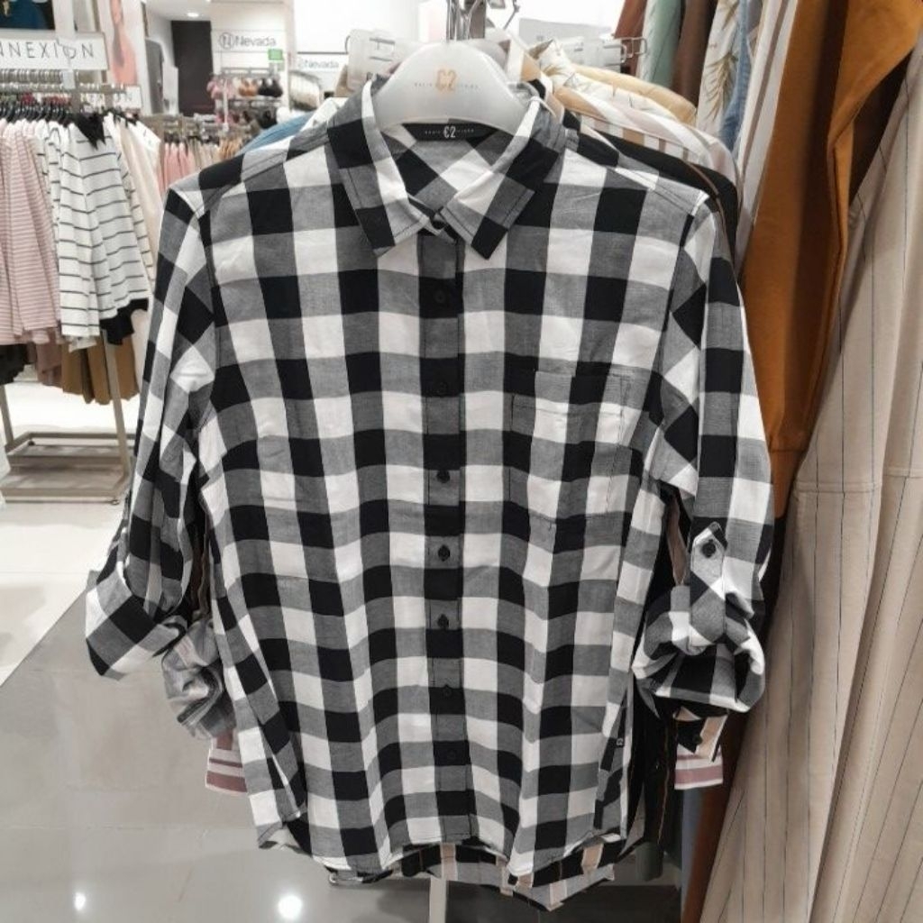 Kemeja Kotak Kotak Brand C2