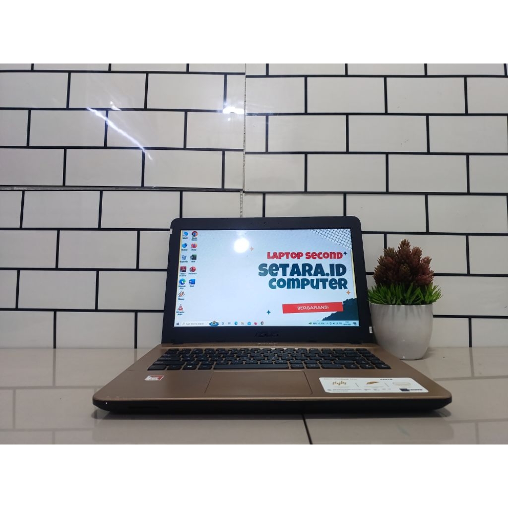 Laptop Asus X441B,Amd A9-9425,Ram 4Gb,Ssd 256Gb