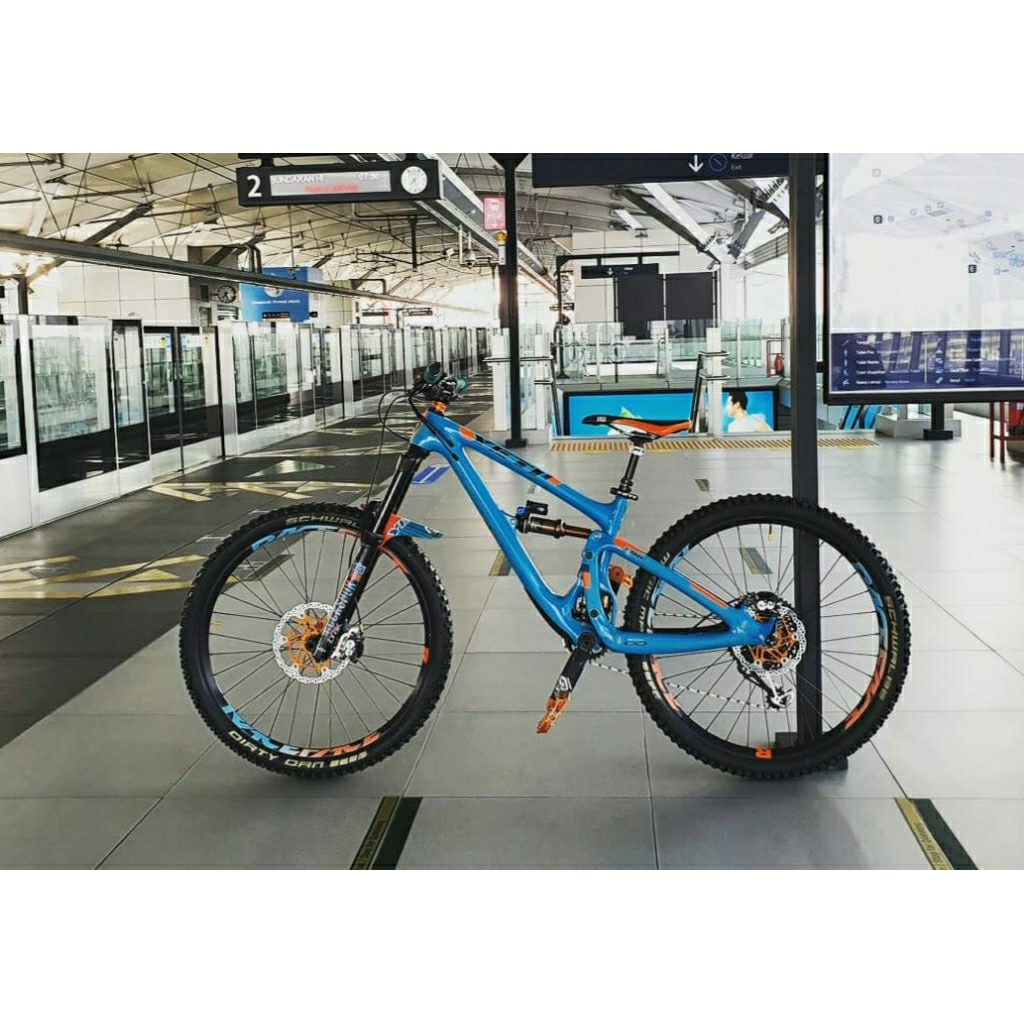 MTB YETI SB6 T  27 Fullbike bukan santa cruz specialize giant