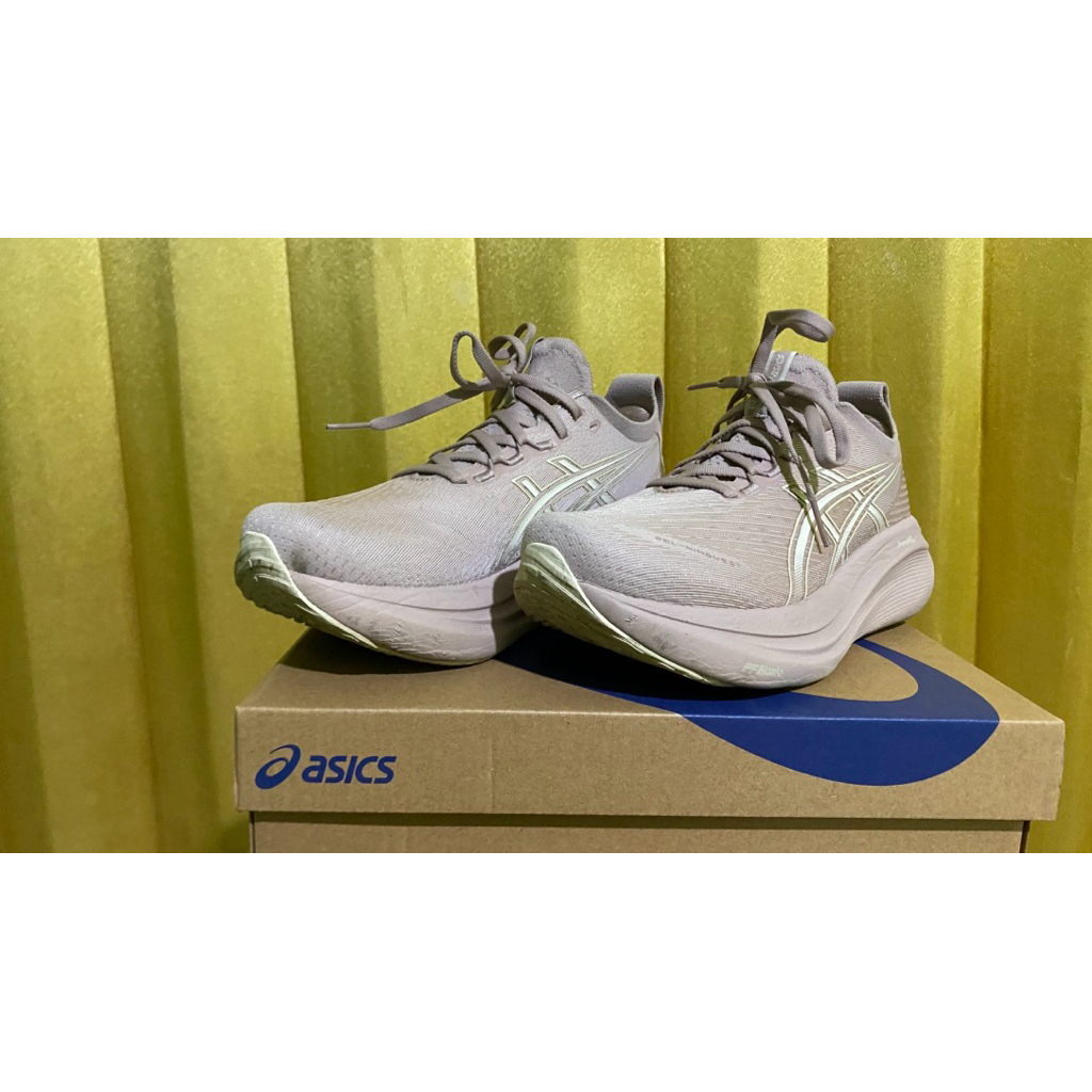 Preloved Asics Gel Kayano 27