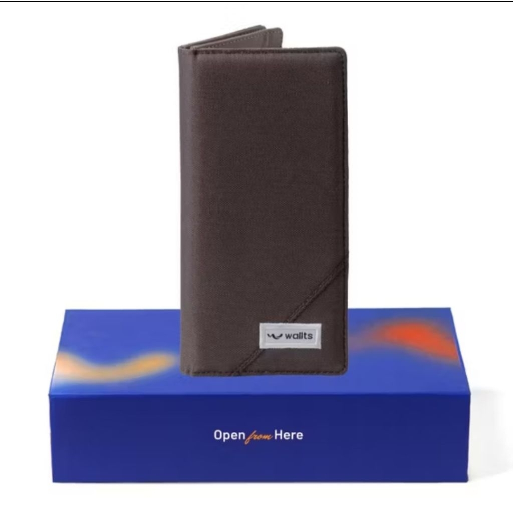 Dompet pria vertikal Wallts warna brown