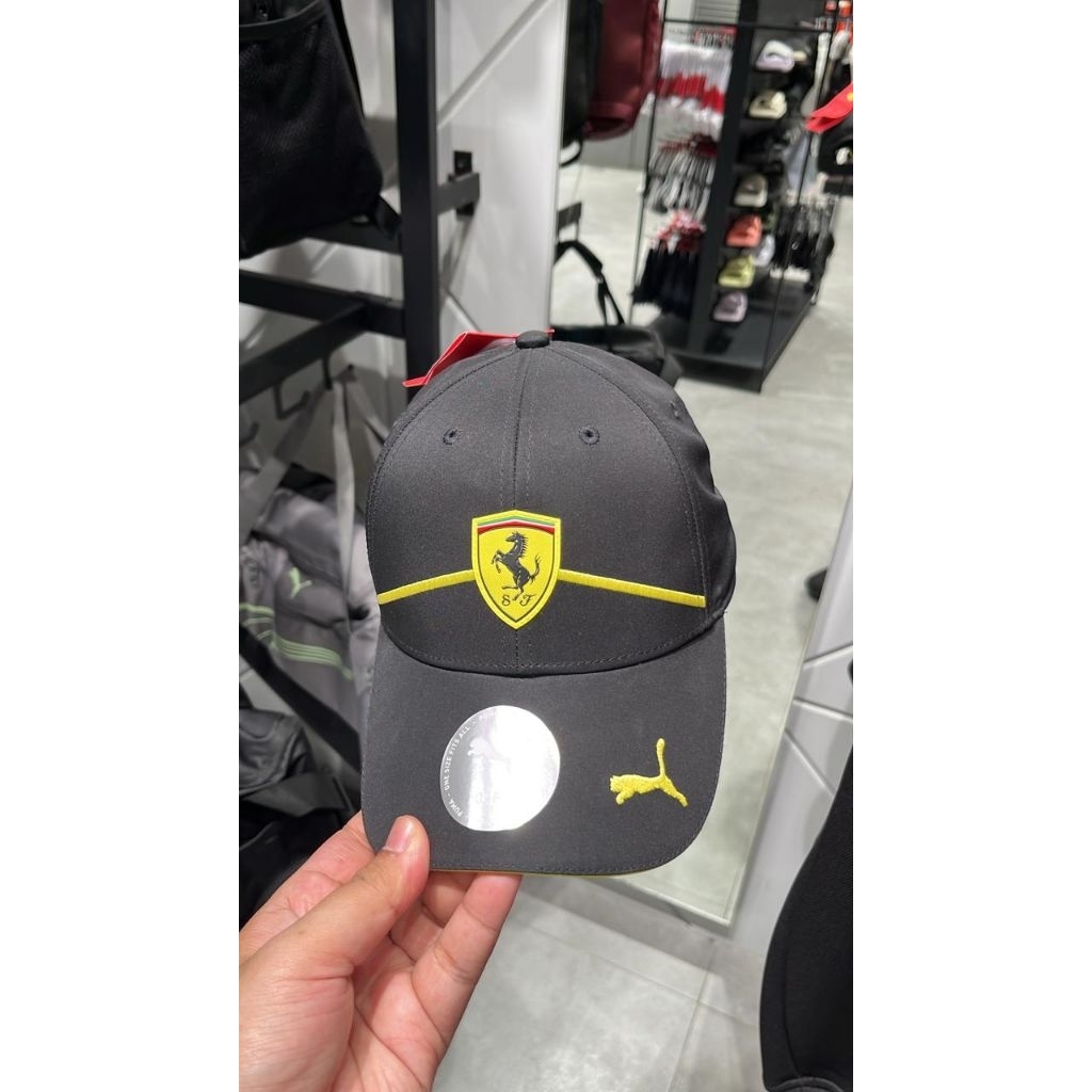 Cap puma x FERRARI original
