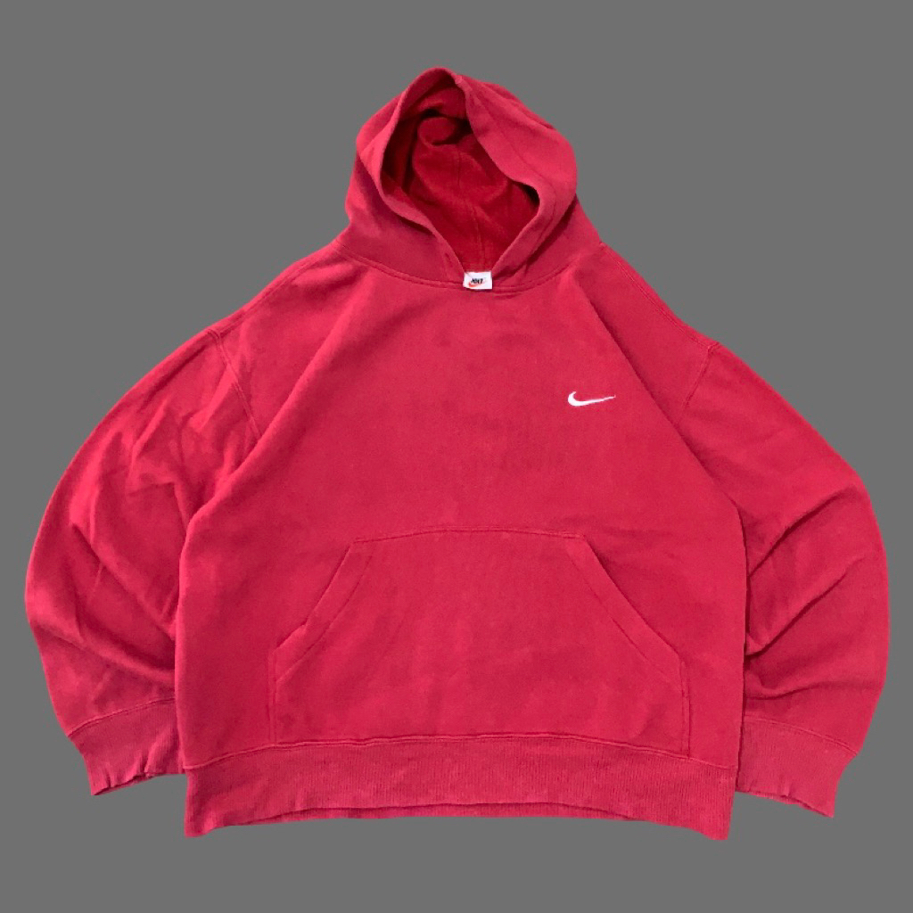 Nike Small Swoosh Vintage 90’s Hoodie