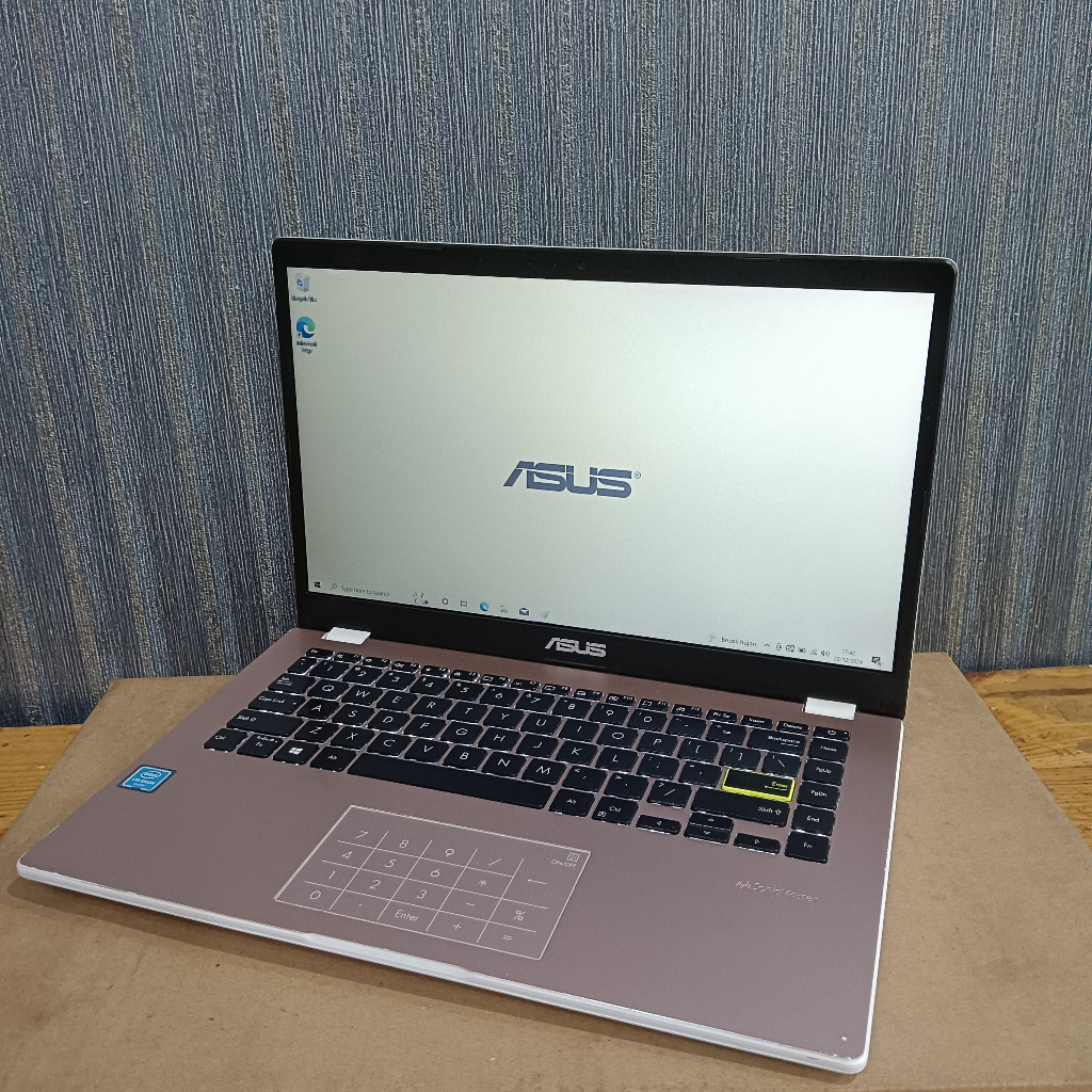 Asus VivoBook E410MA | Celeron - N4020 | Ram 4Gb / 256Gb | NumberPad #Backlight