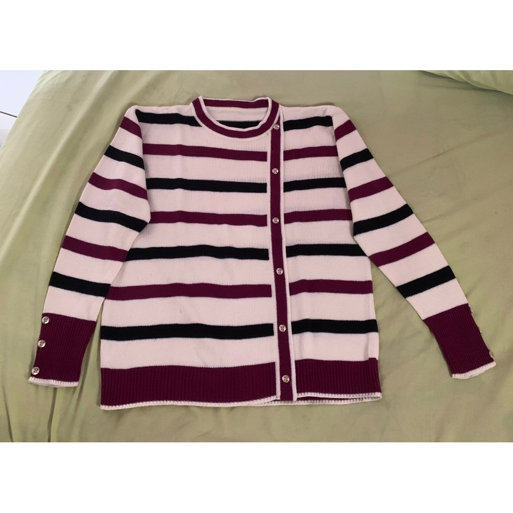 sweater rajut magenta