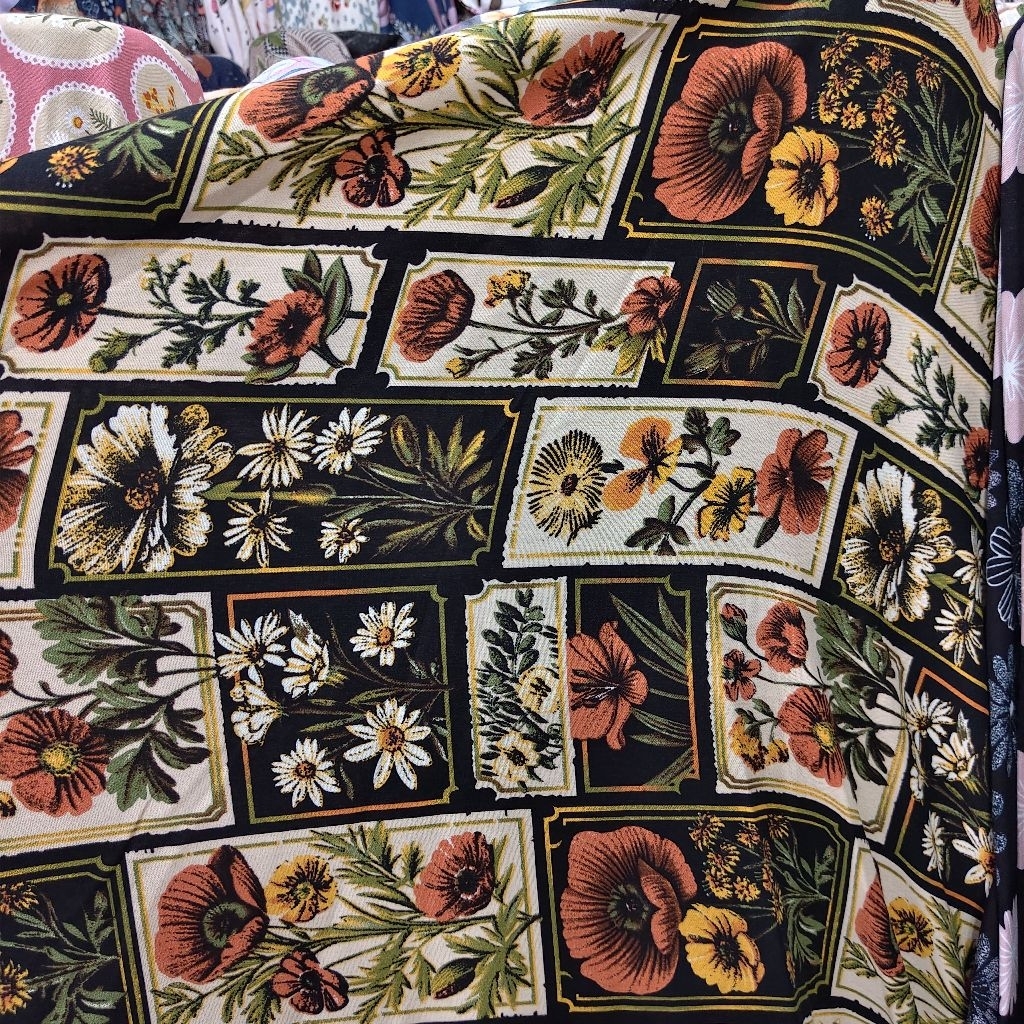 KAIN RAYON VISCOSE PREMIUM MOTIF BUNGA BESAR - KAIN RAYON MOTIF KEMBANG BESAR HARGA PERSETENGAH METE