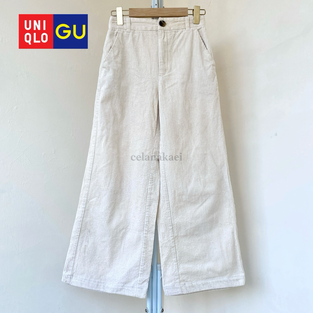 Creamy White Corduroy Velvet Pants GU Uniqlo