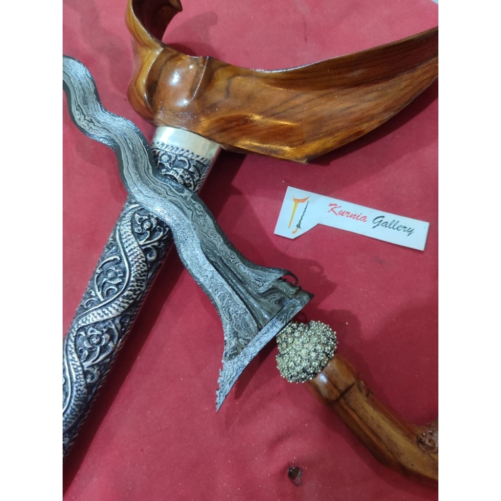 Keris Sengkelat  alusan full Pamor
