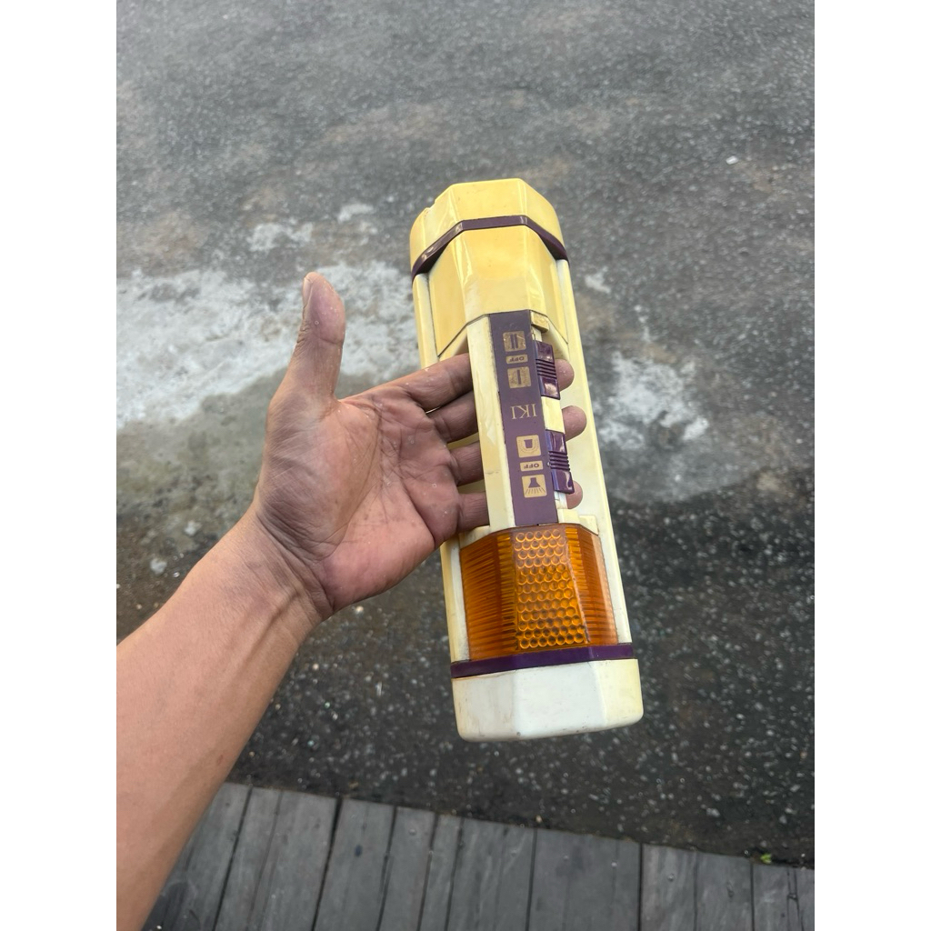 Lampu Suar Retro  Merk IkI japan