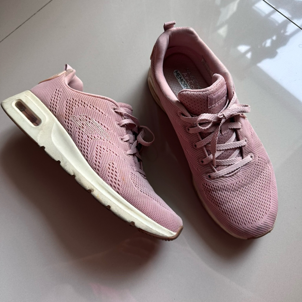 like new skechers original sepatu olahraga wanita warna pink rose air cooled memory foam
