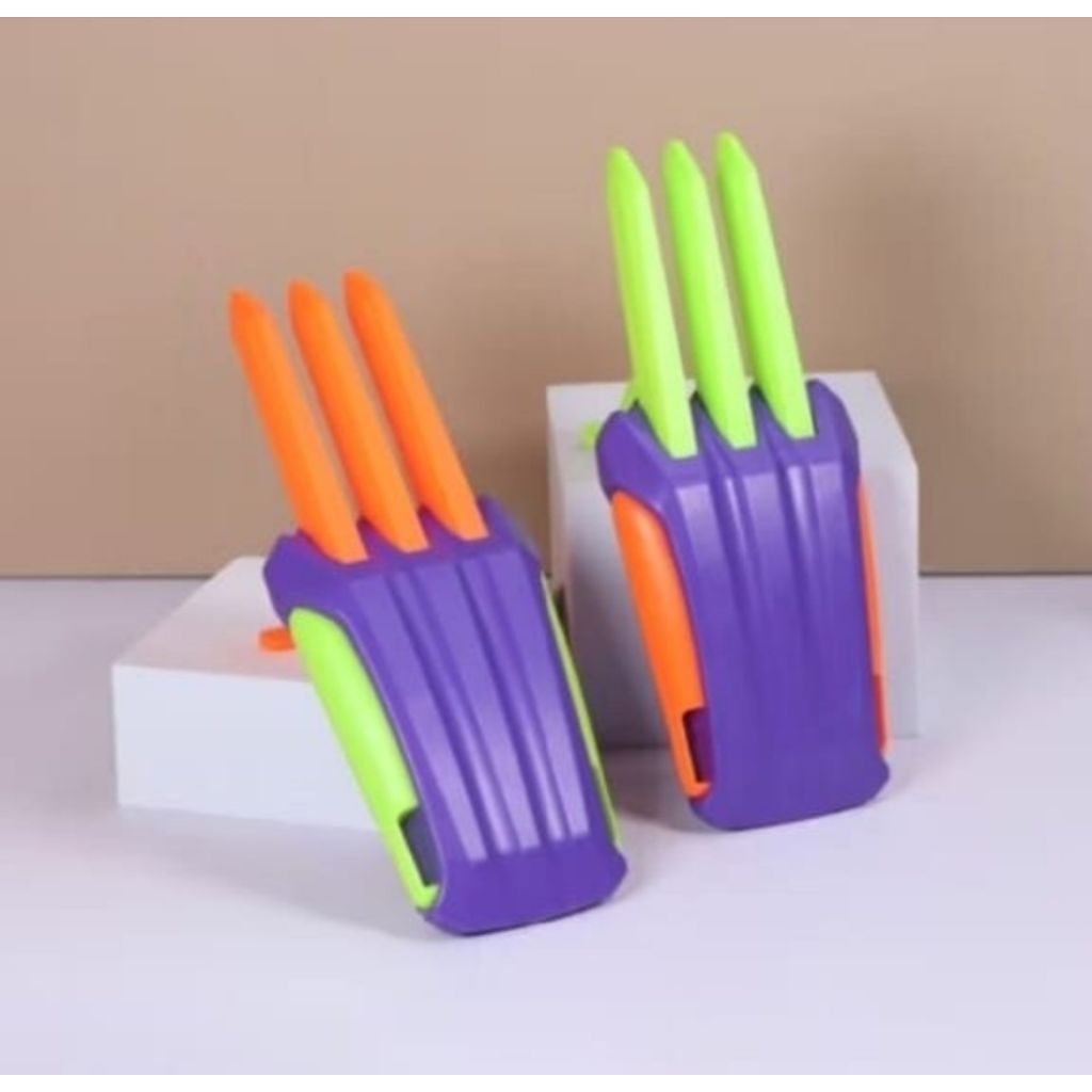 Mainan anak cakar Wolverine xman bahan plastik aman dimainkan murah harga satuan perpcs cakar Wolver