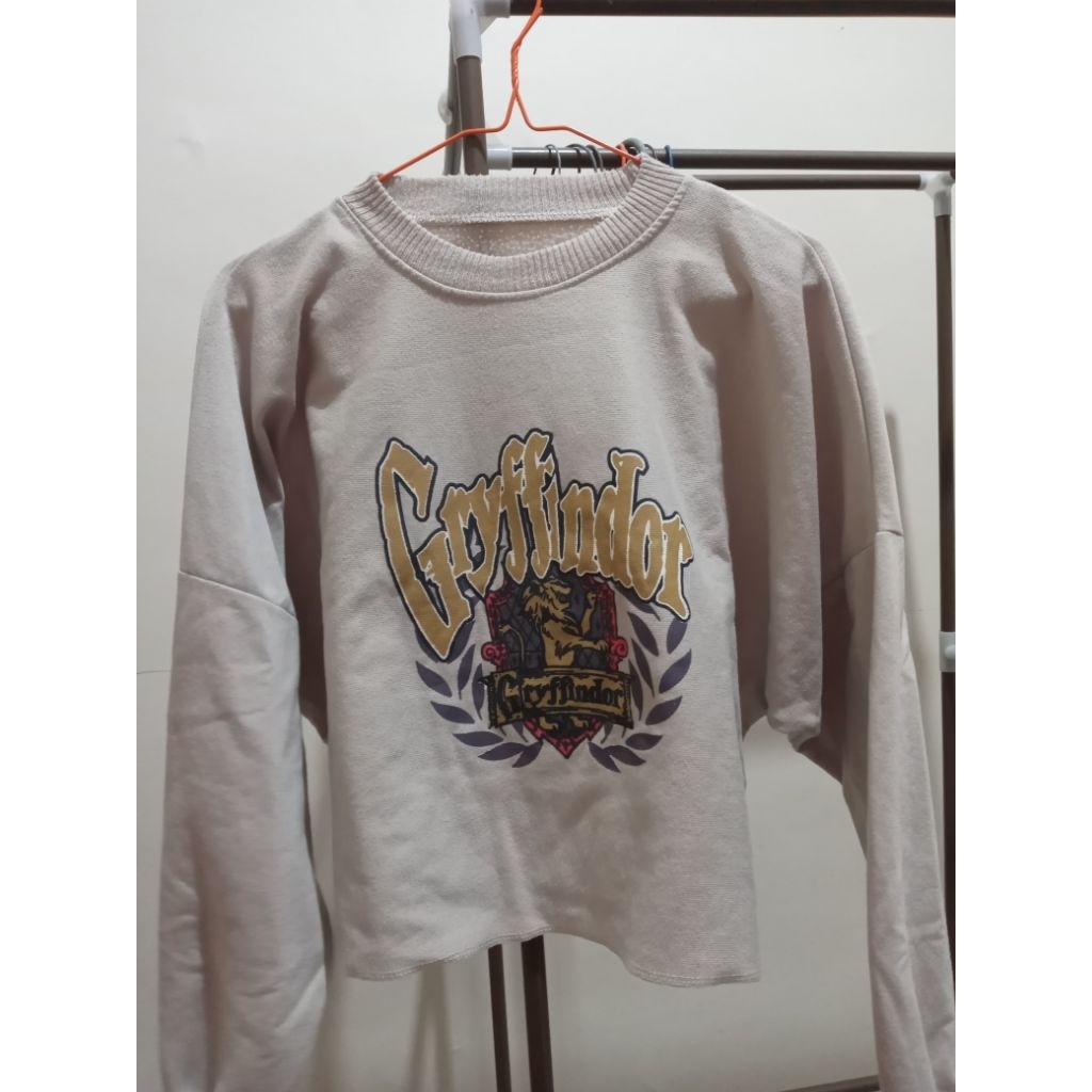 (pre❤️) SWEATER CREWNECK GRYFFINDOR CR0P CEWEK