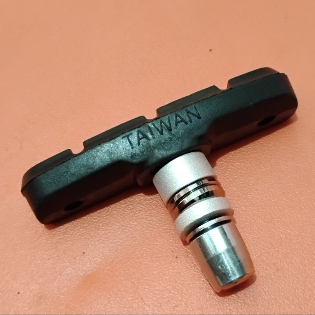 Kampas Rem Sepeda V Brake Pad Taiwan Karet Rem Sepeda