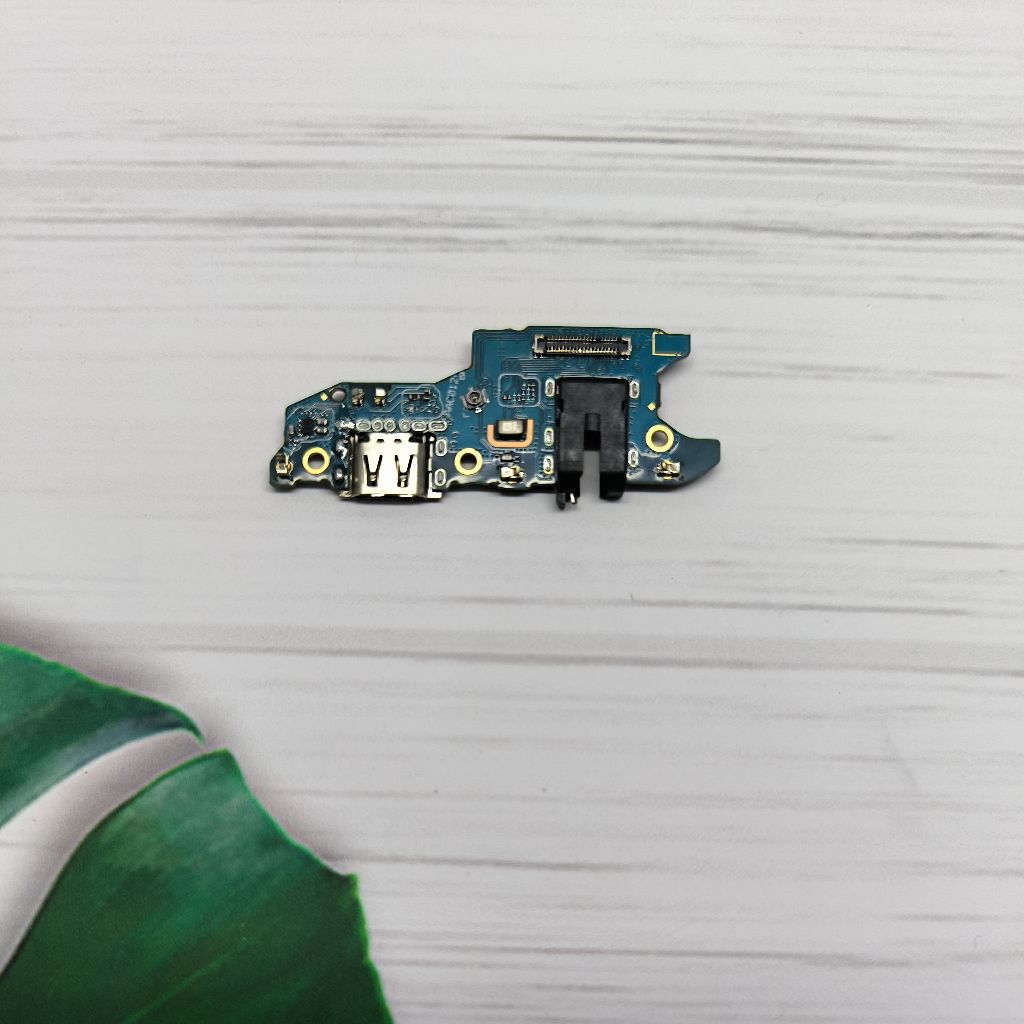 Flexible konektor cas papan cas connector charger Oppo A17 / A17K + IC ORI