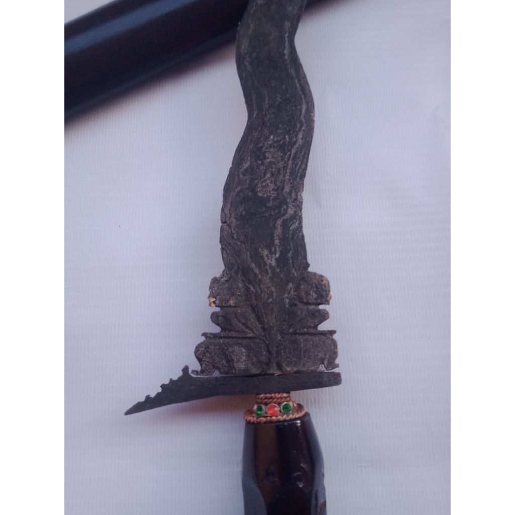 KERIS UMYANG JIMBE