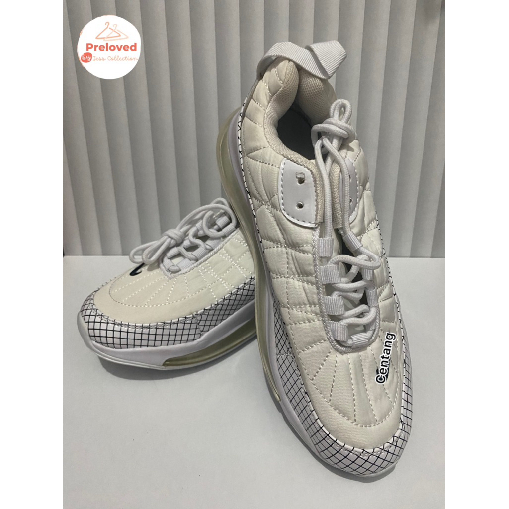 Sepatu Olahraga - Sepatu Jogging - Sepatu Putih - Sepatu Cewek