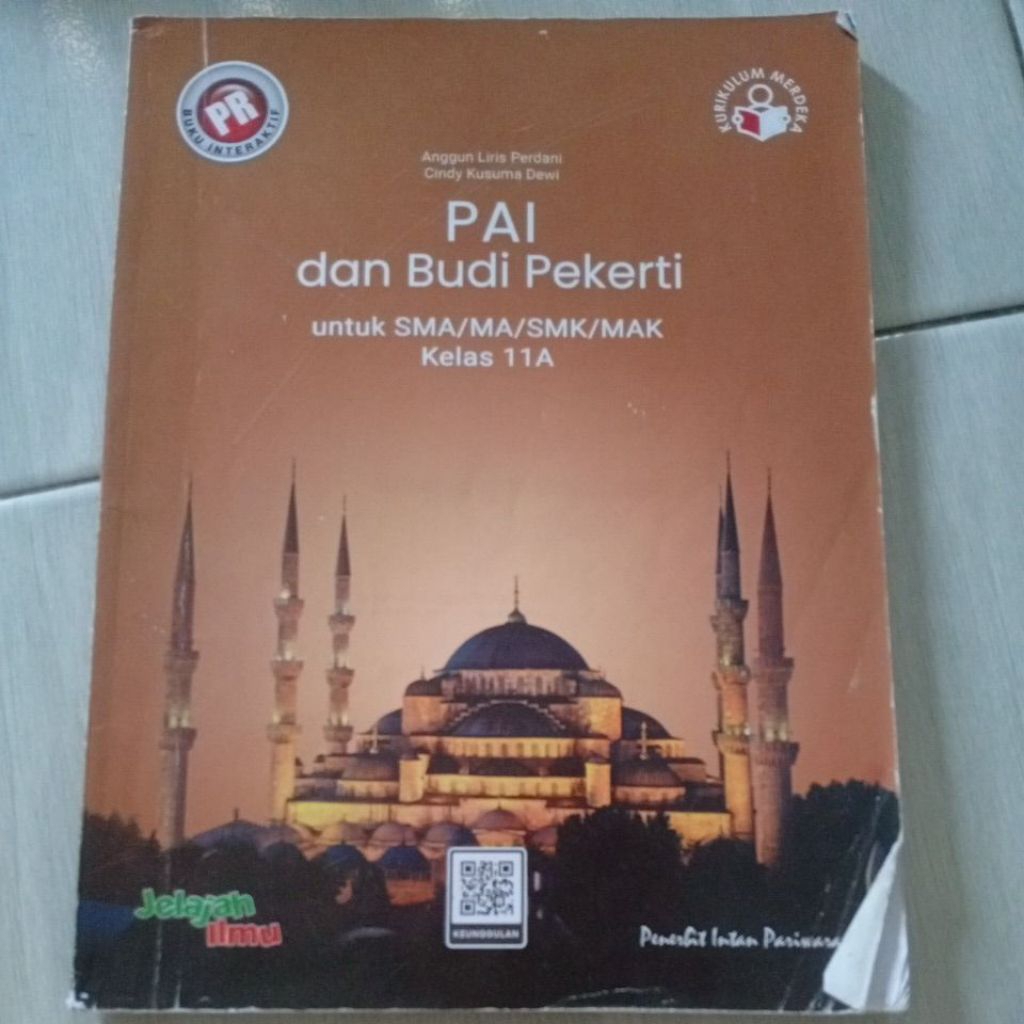 PRELOVED BUKU BEKAS LKS pai dan budi pekerti kelas 11 A tingkat sma penerbit intan pariwara