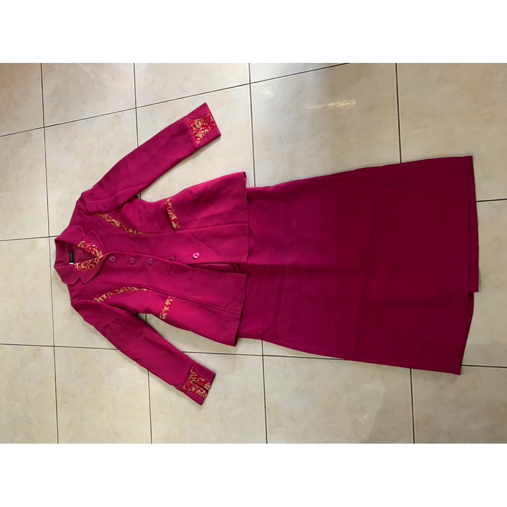 PRELOVED baju guru/CPNS rok span