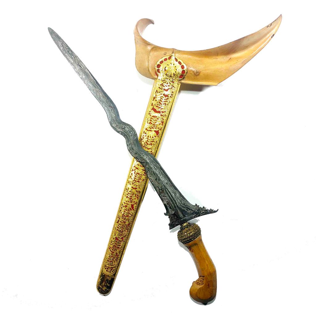 Keris Kamardikan Luk 5 Pamor Kulit Semangka Warangka Ladrang Pendok Topeng