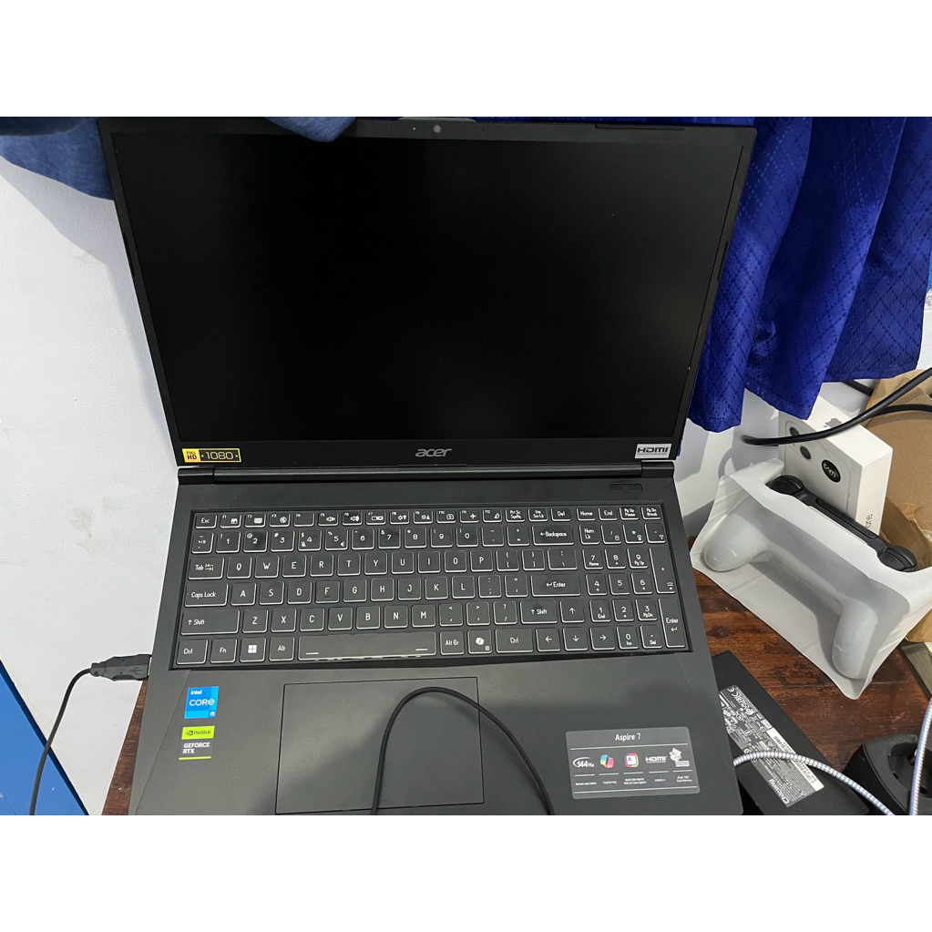 ACER ASPIRE 7 pro