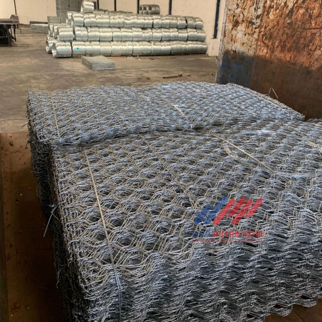 Kawat Bronjong 2.7x8x10 Pabrik Murah Surabaya Fleksibel Ramah Lingkungan Distributor Besi Bangunan H