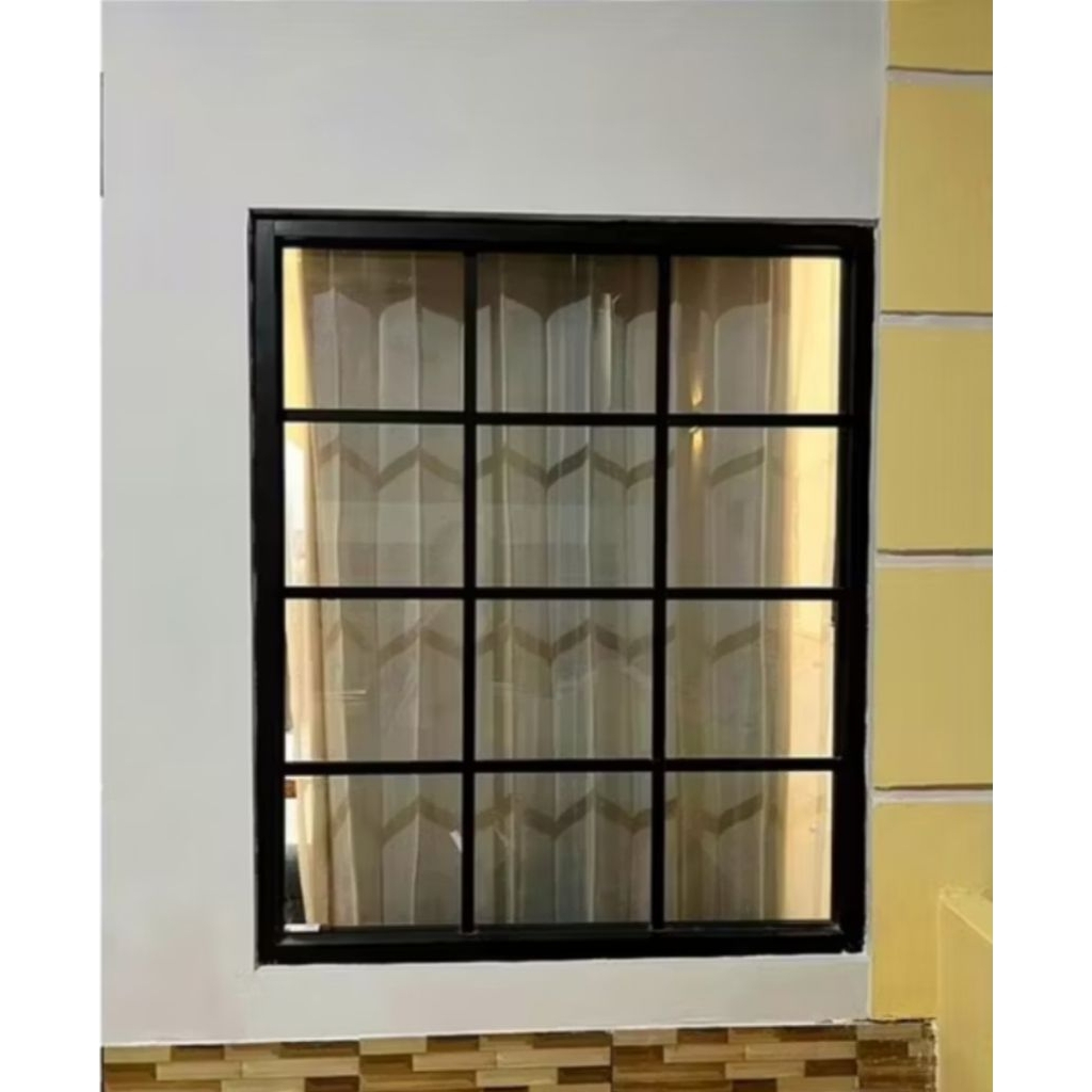 JENDELA ALUMINIUM ORNAMEN KACA MATI .(SUDAH TERMASUK PACKING KAYU)