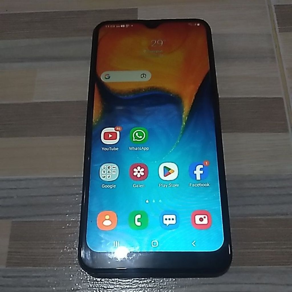 HP SAMSUNG GALAXI A20 RAM 3/32 GB NORMAL (KET. BACA DISKRIPSI).