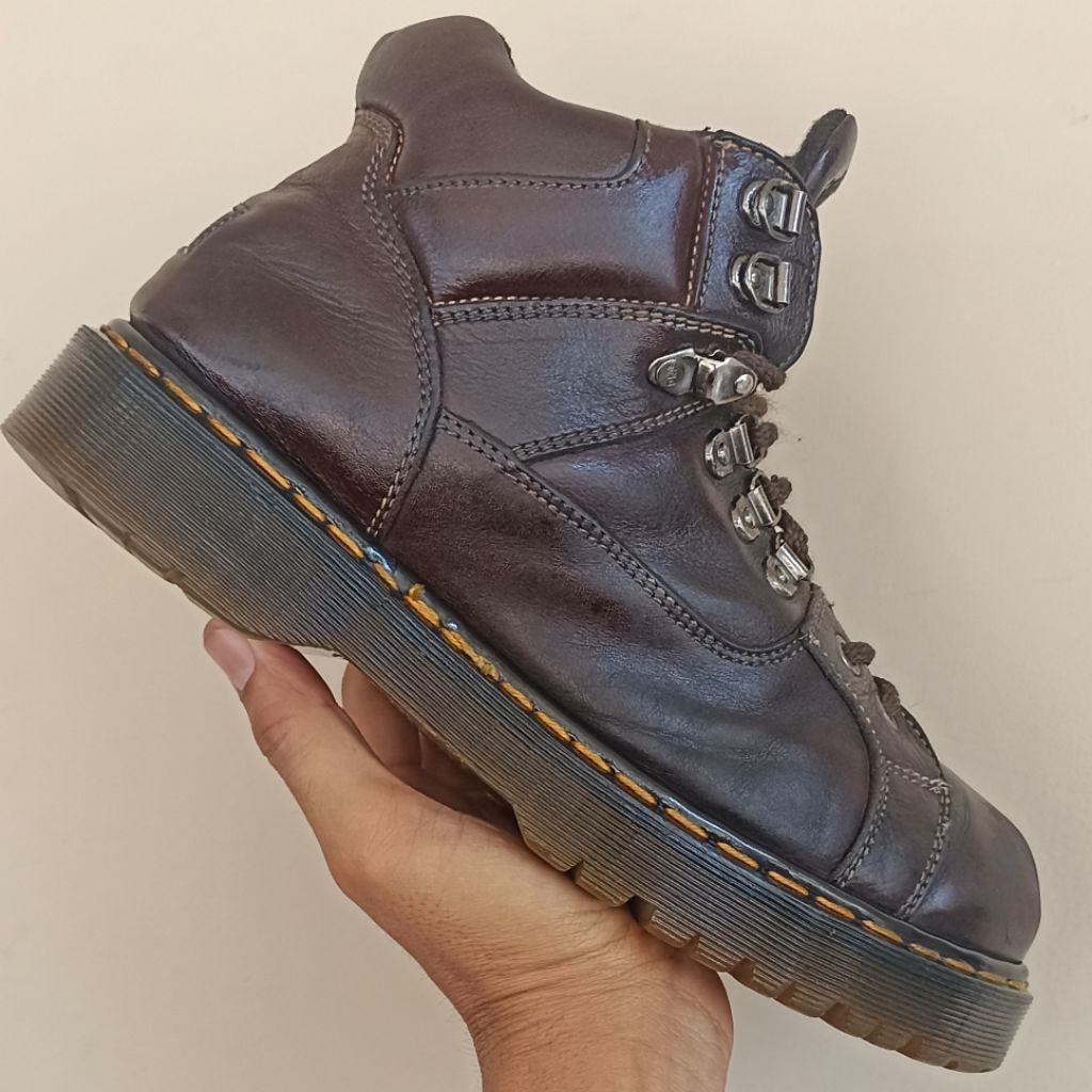 Dr. MARTENS 9349 MIE ( ENGLAND) DOCMART