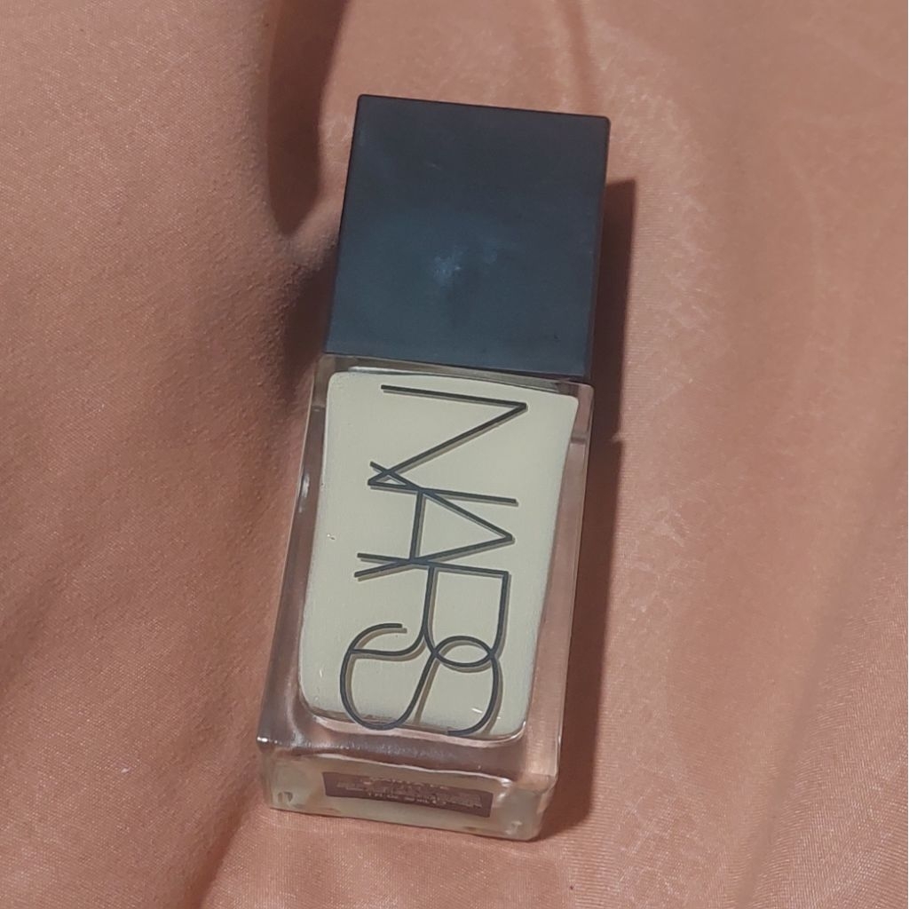 Nars Light Reflecting Foundatian (preloved)