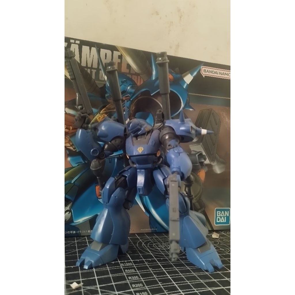 bandai hg 1/144  kampfer