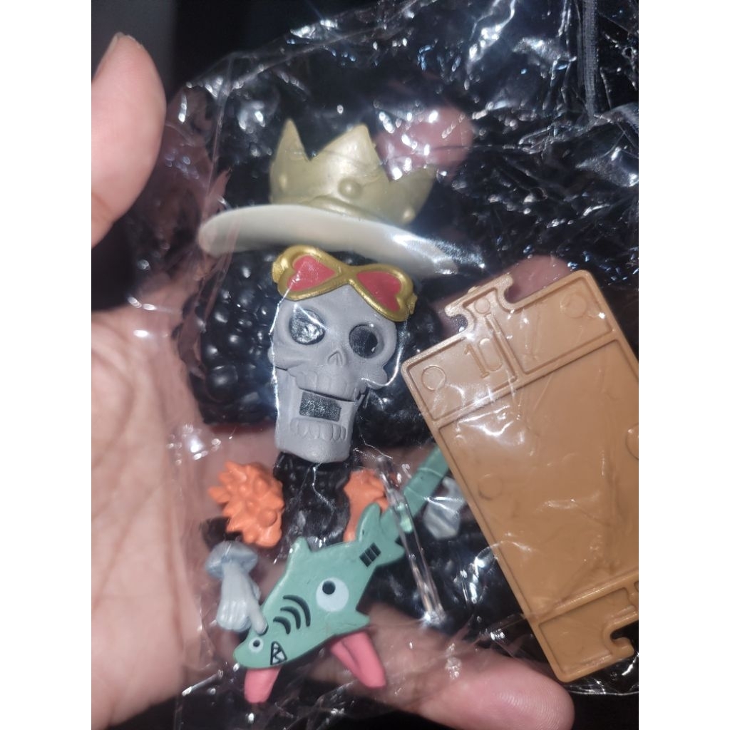 figure pajangan brook one piece lucu