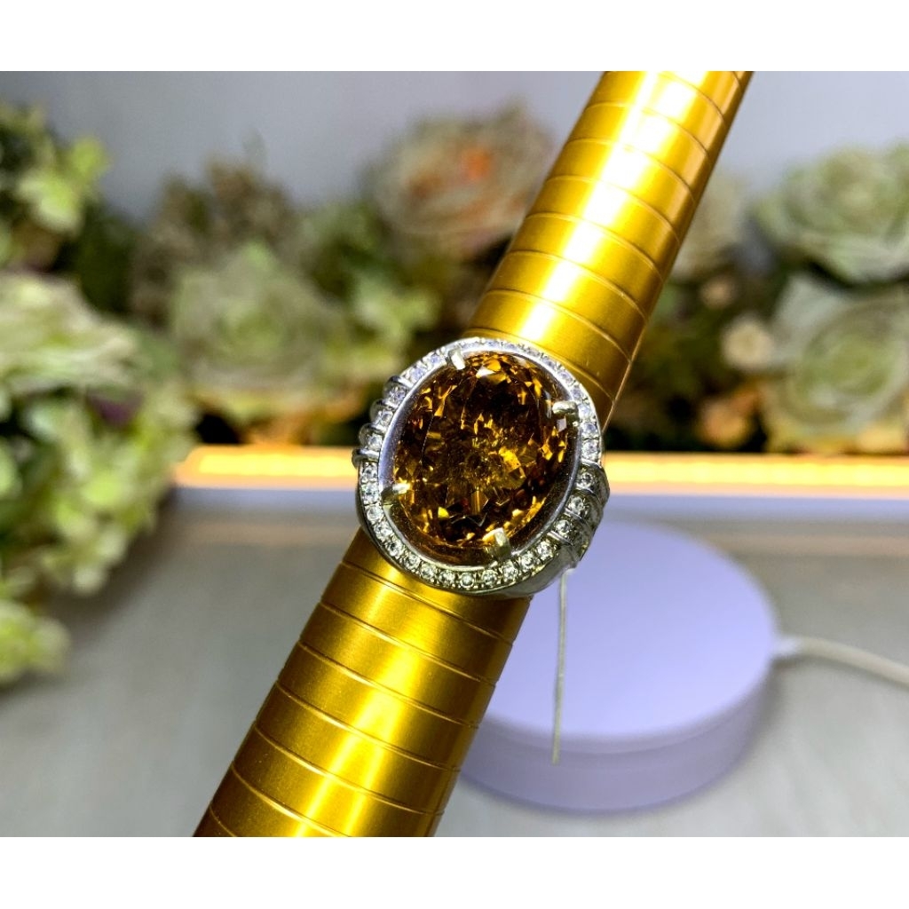 Natural palmaera citrin11.85 ct Cgl lab Perak