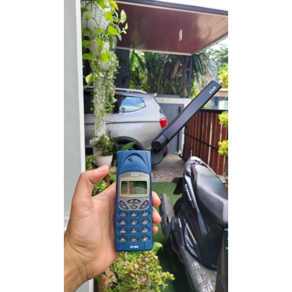 Hape Jadul Ericsson R190