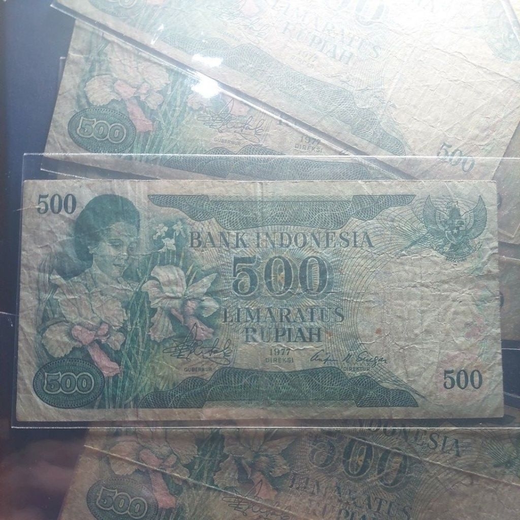 selembar 500 rupiah tahun 1977 vf.