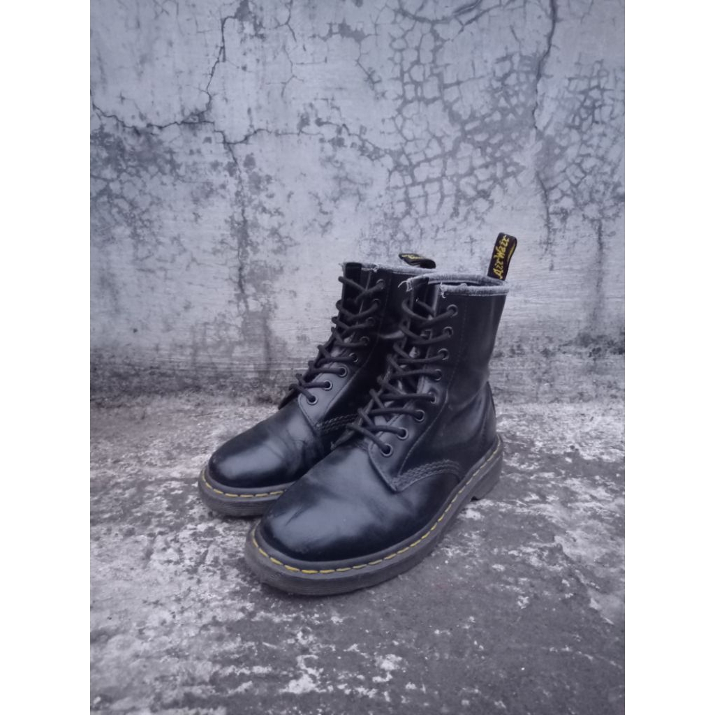 1460 Docmart Second 38