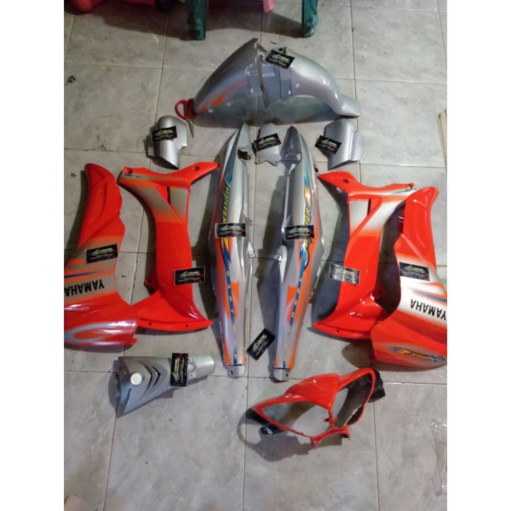 Cover Body Jupiter Z New Burhan 2006-2008 Striping Jupiter Z Lama Atau Cw Orange Silver 2005 Yamaha 