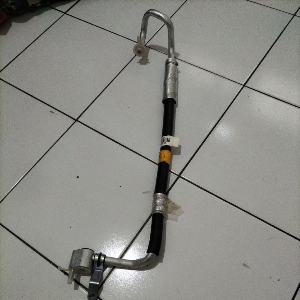 Selang ac Aveo 2003-2010 dari compresor ke evafurator setangh/selang AC lova kalos