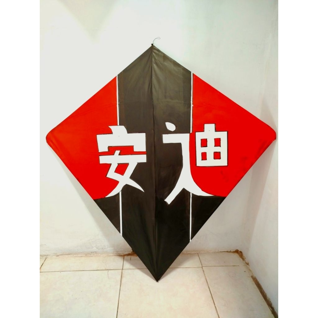 Layangan Aduan Premium UK 110 Cm Full Cat