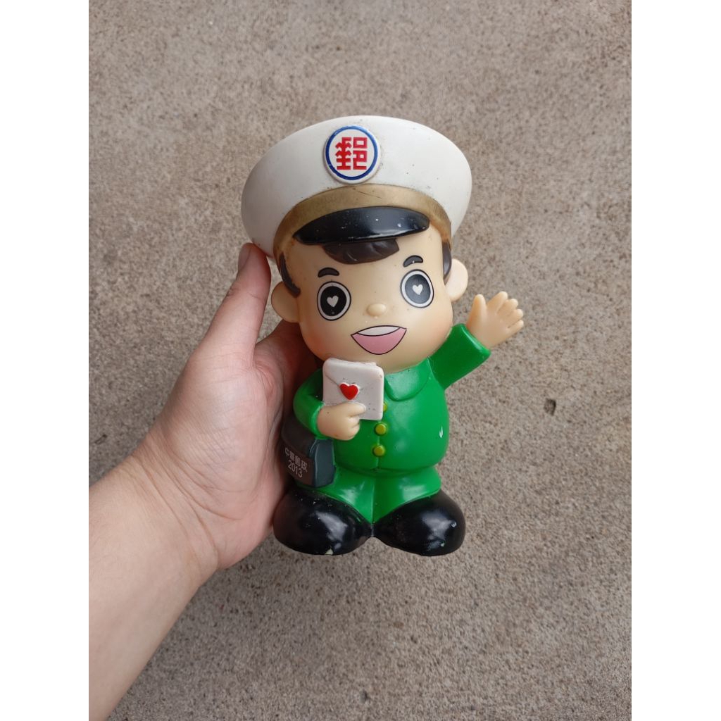 celengan maskot kantor pos Chunghwa