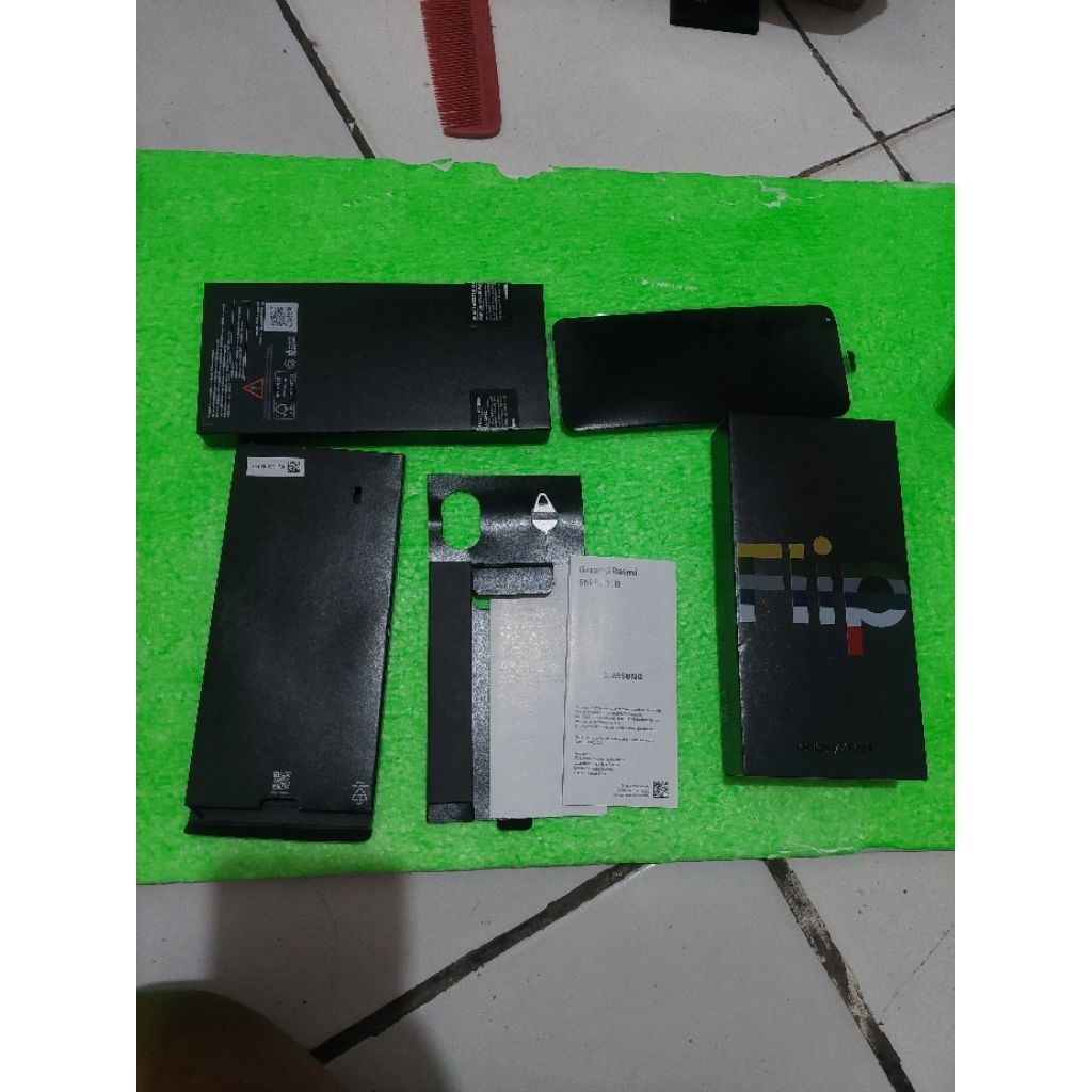 DUS BOX SAMSUNG GALAXY Z FLIP 4 ORI COPOTAN GOLD YELLOW WHITE BESPOKE