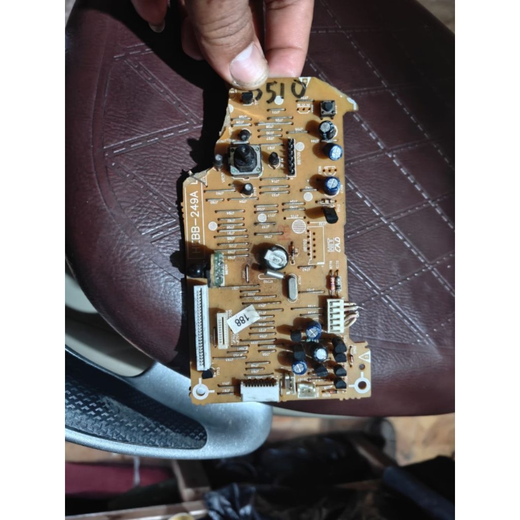 panel depan big band polytron bb5510