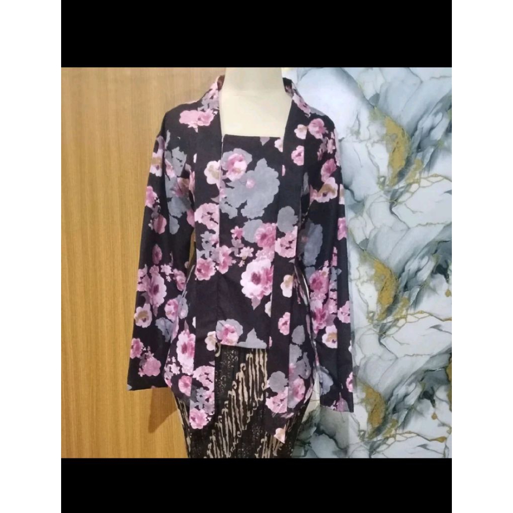 kebaya kutubaru motif jumputan